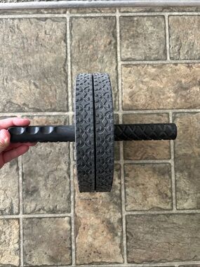 BOGO 🐝Ab Roller